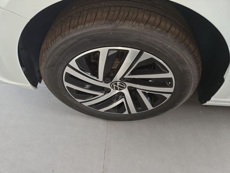 
								Volkswagen Lavida 2026 1.5L Automatic Starry Five-Million Edition full									
