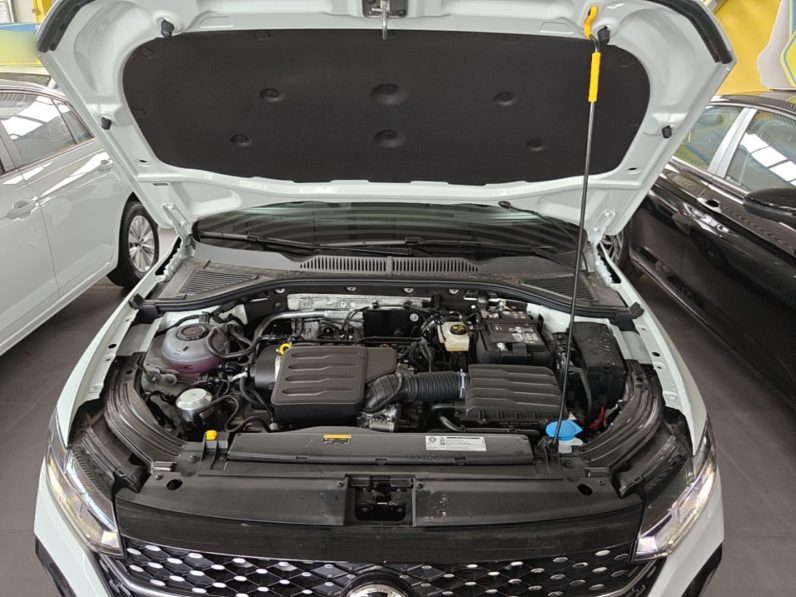 
								Volkswagen Lavida 2026 1.5L Automatic Starry Five-Million Edition full									