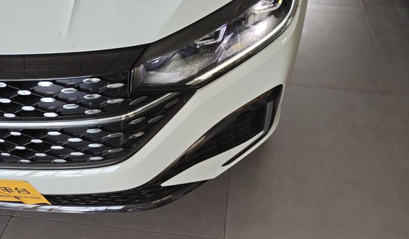 
								Volkswagen Lavida 2026 1.5L Automatic Starry Five-Million Edition full									