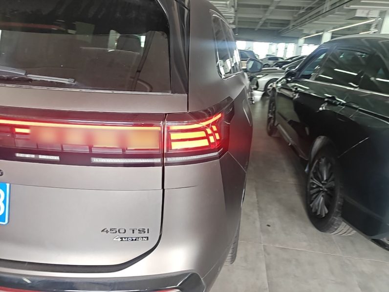 
								Volkswagen Teramont 2025 Tiguan Pro 450TSI Four-Wheel Drive Summit Edition full									