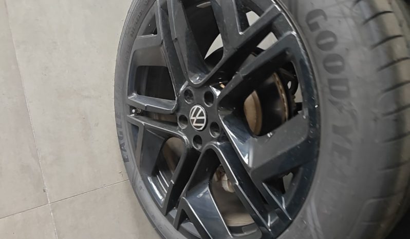 
								Volkswagen Teramont 2025 Tiguan Pro 450TSI Four-Wheel Drive Summit Edition full									
