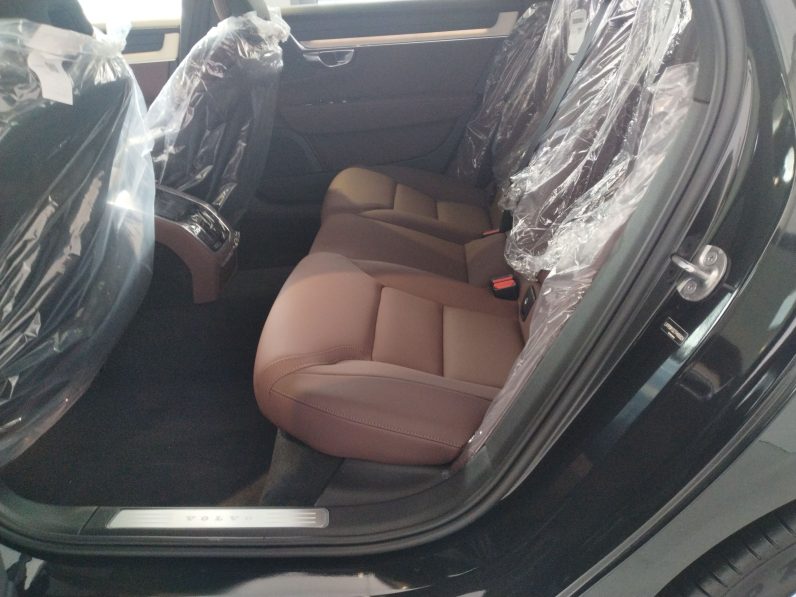 
								Volvo S90 2026 B5 Zhiyuan Luxury Edition full									