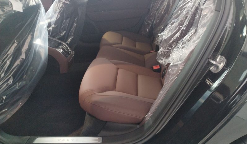 
								Volvo S90 2026 B5 Zhiyuan Luxury Edition full									
