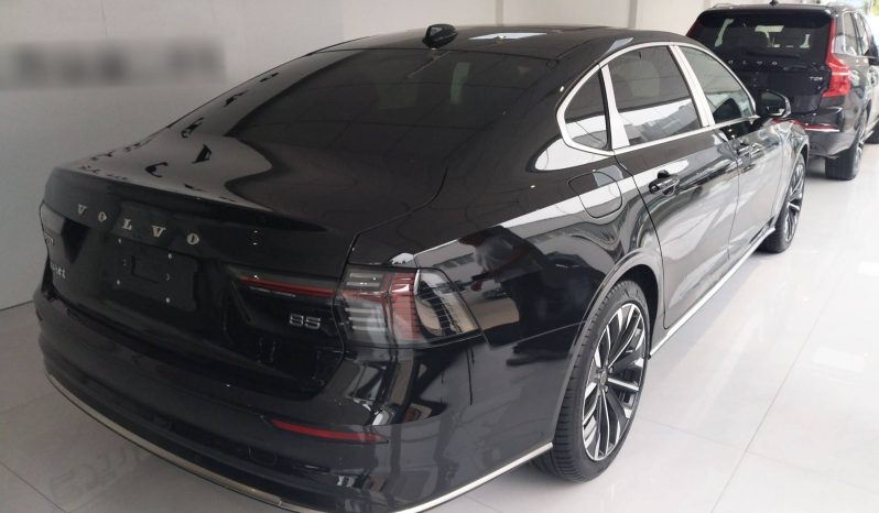 
								Volvo S90 2026 B5 Zhiyuan Luxury Edition full									