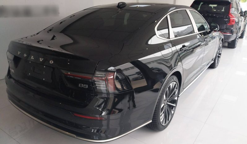 
								Volvo S90 2026 B5 Zhiyuan Luxury Edition full									