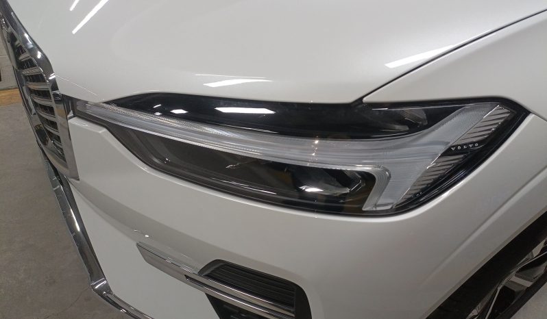 
								Volvo XC60 2026 B5 4×4 Smart Luxury Edition full									