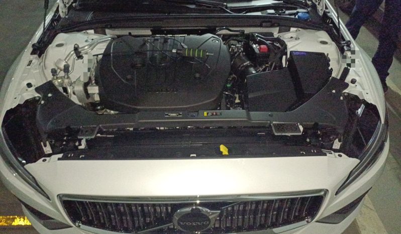 
								Volvo S60 2026 Model B4 Zhiyi Luxury Edition full									