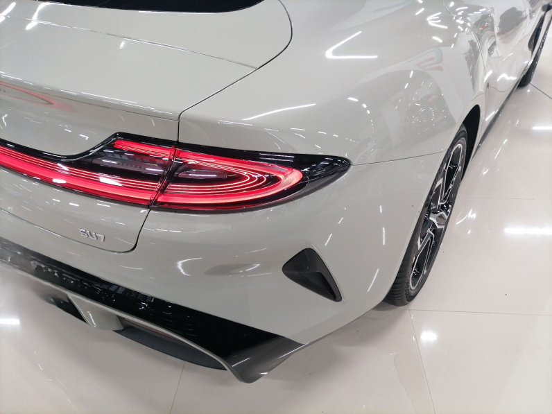 
								Xiaomi Auto SU7 2024 Rear-Drive Long-Range Intelligent Driving Version full									