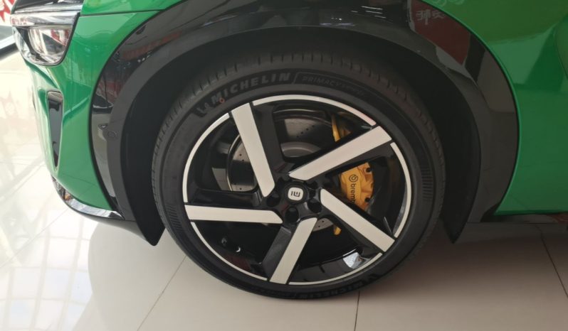 
								Xiaomi Auto YU7 2025 Ultra-Long Range High-Performance All-Wheel-Drive Max Edition full									