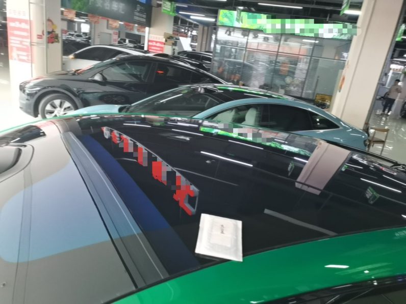 
								Xiaomi Auto YU7 2025 Ultra-Long Range High-Performance All-Wheel-Drive Max Edition full									