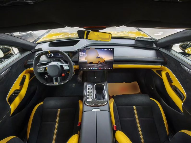 
								Xiaomi Auto SU7 Ultra 2025 Ultra Model full									