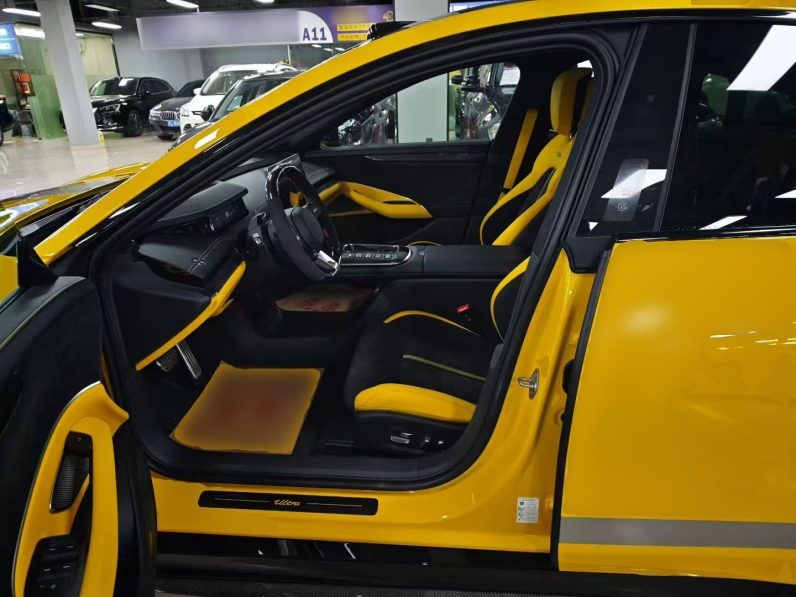 
								Xiaomi Auto SU7 Ultra 2025 Ultra Model full									