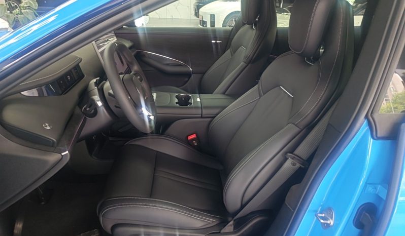 
								Xiaomi Auto SU7 2026 Model Standard Edition full									