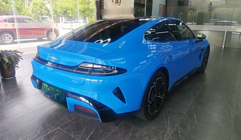 
								Xiaomi Auto SU7 2026 Model Standard Edition full									