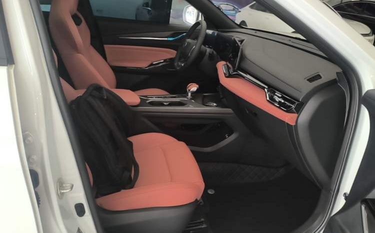 
								2026 CHANGAN X5 PLUS Second Generation 1.5T Pioneer PRO – White full									